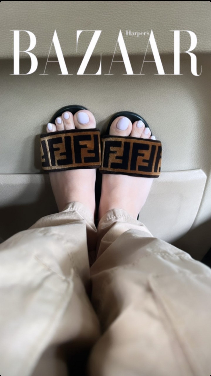Sohanna Sinha Feet
